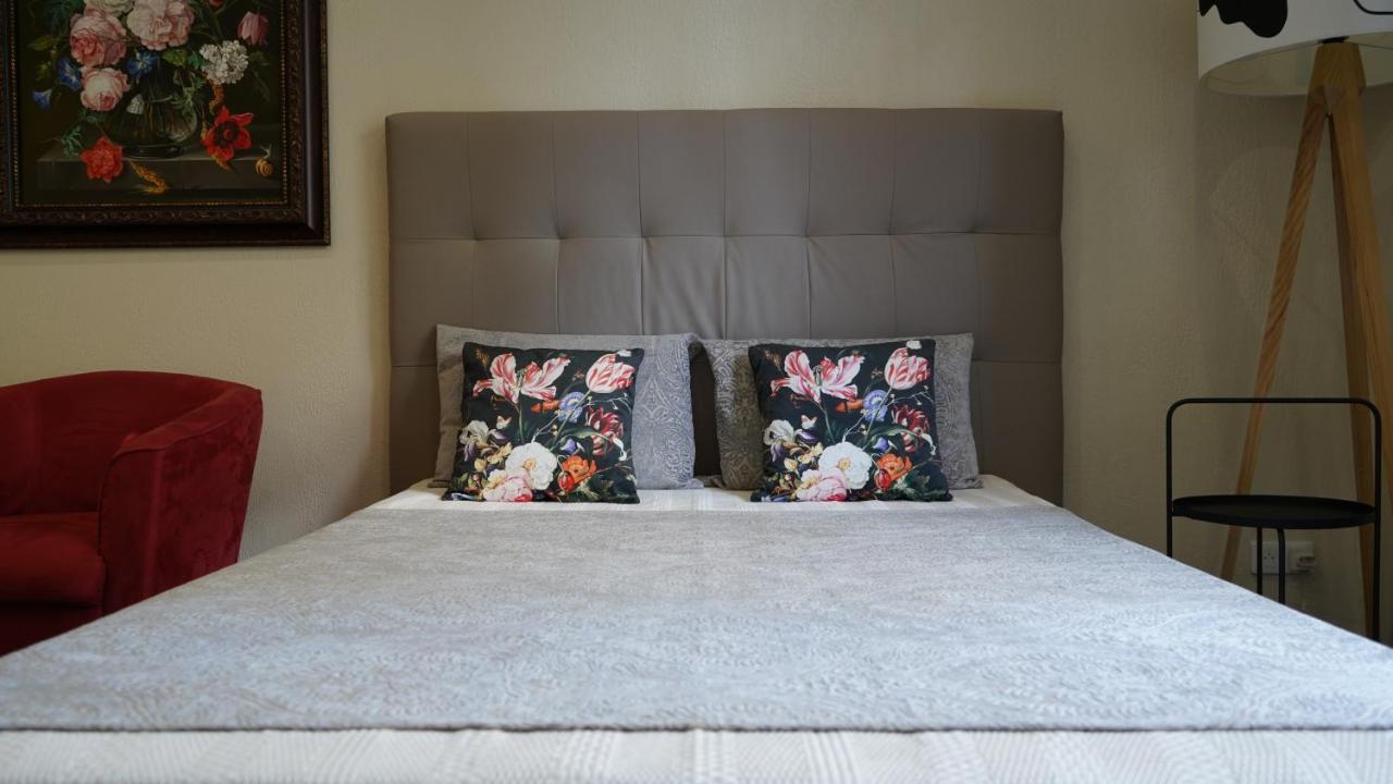 Cozy Studio With A Sea View Νίκαια Εξωτερικό φωτογραφία