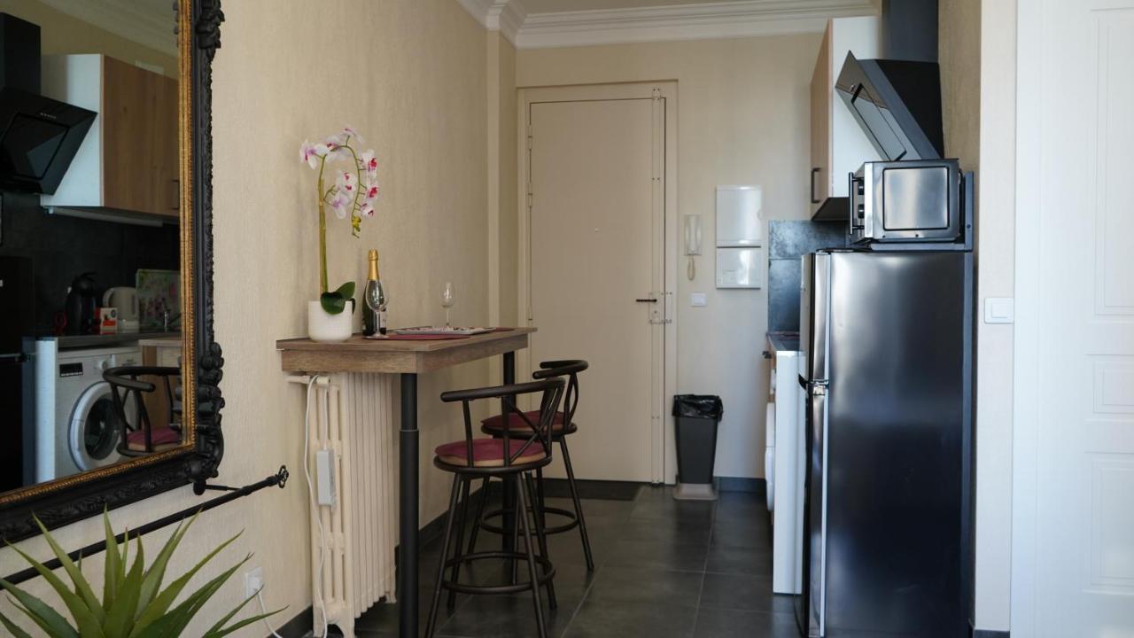 Cozy Studio With A Sea View Νίκαια Εξωτερικό φωτογραφία